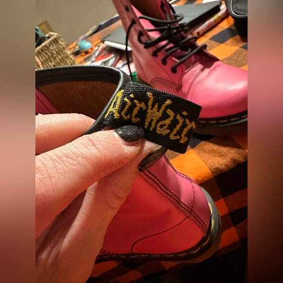 The Original Pink Doc Martins AirWair with Soles Bouncing Vintage 90s Leather - Picture 9 of 11